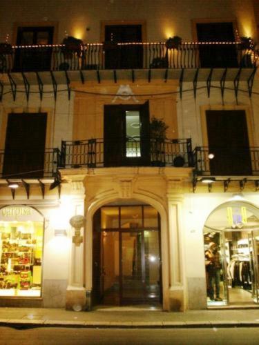פלרמו Albergo Verdi מראה חיצוני תמונה